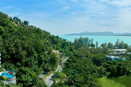 Luxurious 3-Bedroom Condo in The Park Surin, Phuket