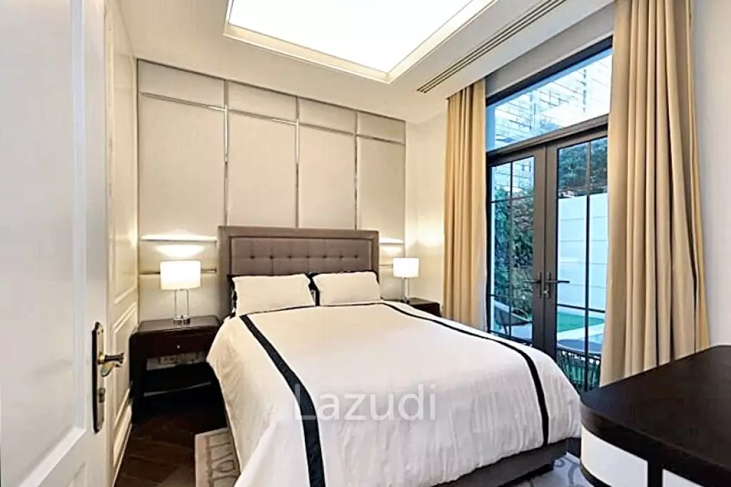 4 Bed 5 Bath 500 SQ.M The Boulevard Ekkamai