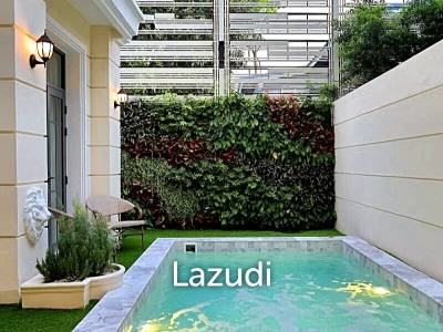 4 Bed 5 Bath 500 SQ.M The Boulevard Ekkamai