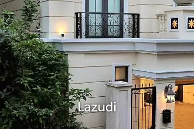4 Bed 5 Bath 500 SQ.M The Boulevard Ekkamai