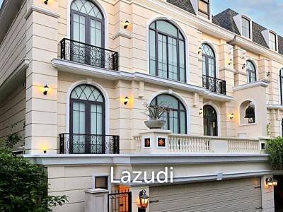 4 Bed 5 Bath 500 SQ.M The Boulevard Ekkamai