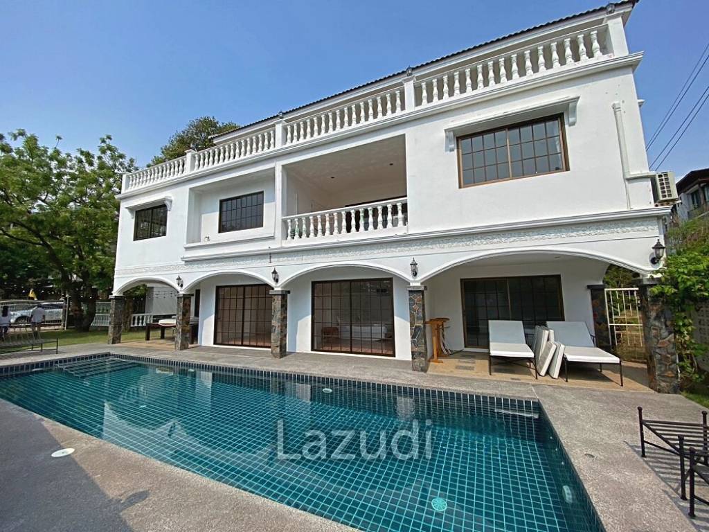 3 Story 10 Bedroom Villa For Sale 30m From Khao Takiap Beach