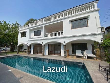 3 Story 10 Bedroom Villa For Sale 30m From Khao Takiap Beach