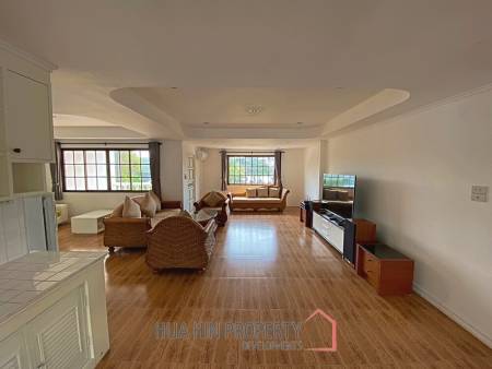 3 Story 10 Bedroom Villa For Sale 30m From Khao Takiap Beach