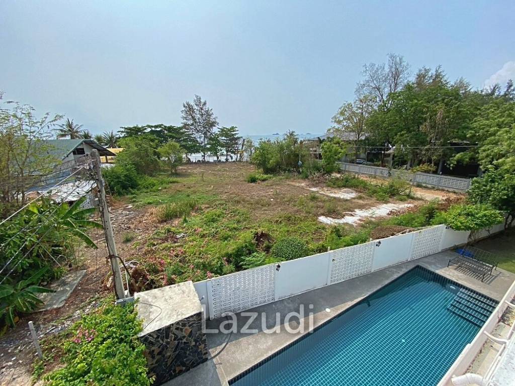 3 Story 10 Bedroom Villa For Sale 30m From Khao Takiap Beach
