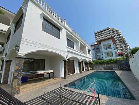 3 Story 10 Bedroom Villa For Sale 30m From Khao Takiap Beach
