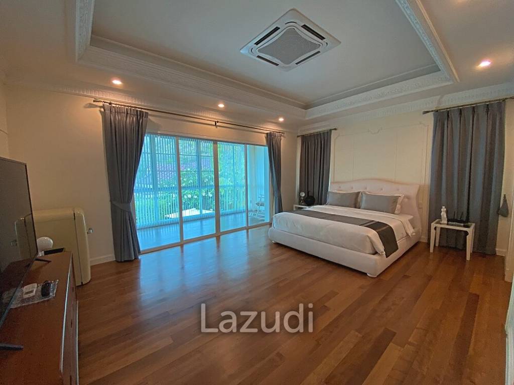 Exclusive single storey mountain view pool villa with 4 bedrooms near the beach