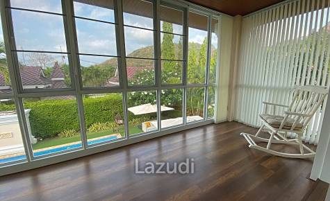 Exclusive single storey mountain view pool villa with 4 bedrooms near the beach