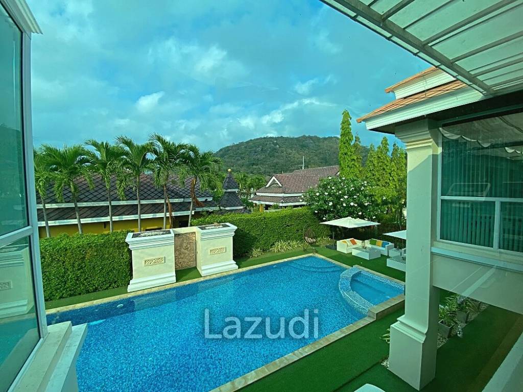 Exclusive single storey mountain view pool villa with 4 bedrooms near the beach