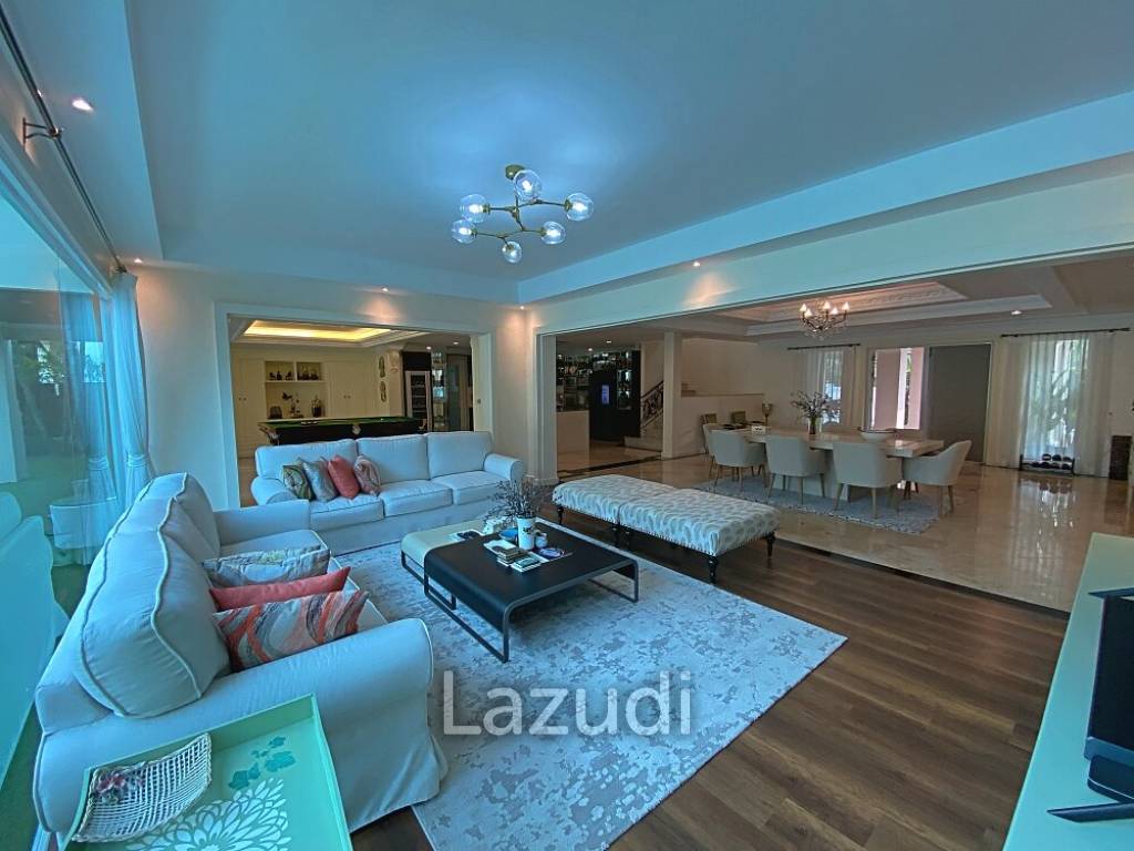 Exclusive single storey mountain view pool villa with 4 bedrooms near the beach