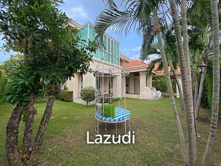 Superb Quality 2 Story 4 Bed Mountain View Villa For Sale Near The Beach