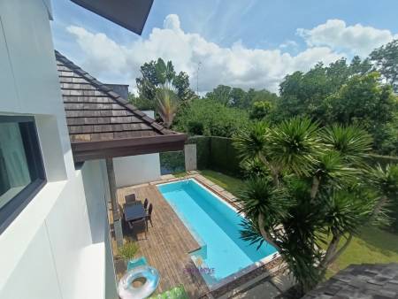 3 Bed 3 Bath Villa For Sale In Pasak Soi 8