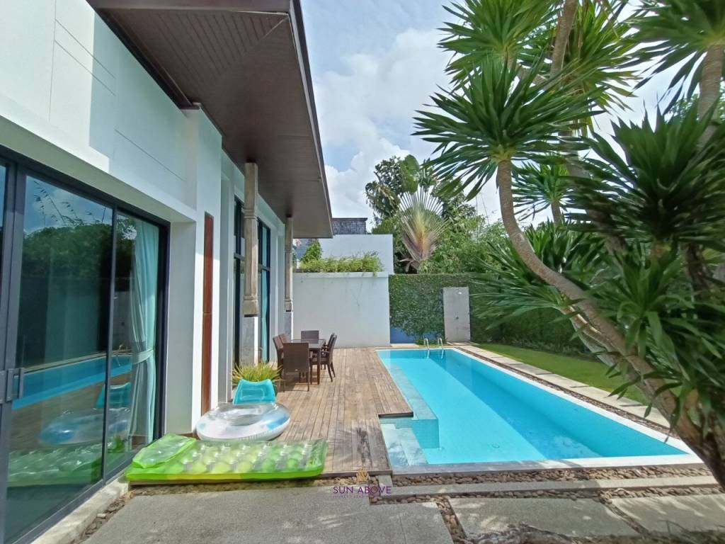 3 Bed 3 Bath Villa For Sale In Pasak Soi 8