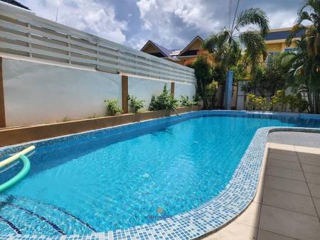 3 Bedroom Villa For Rent In Rawai