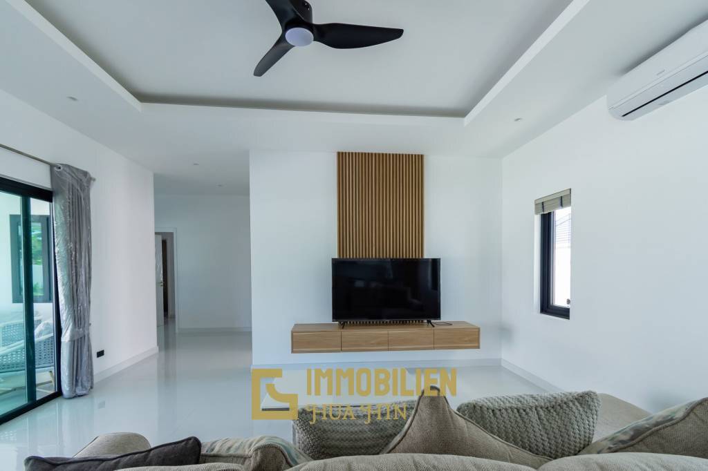 3 Beds 3 Baths 244 SQ.M The Clouds Hua Hin 3