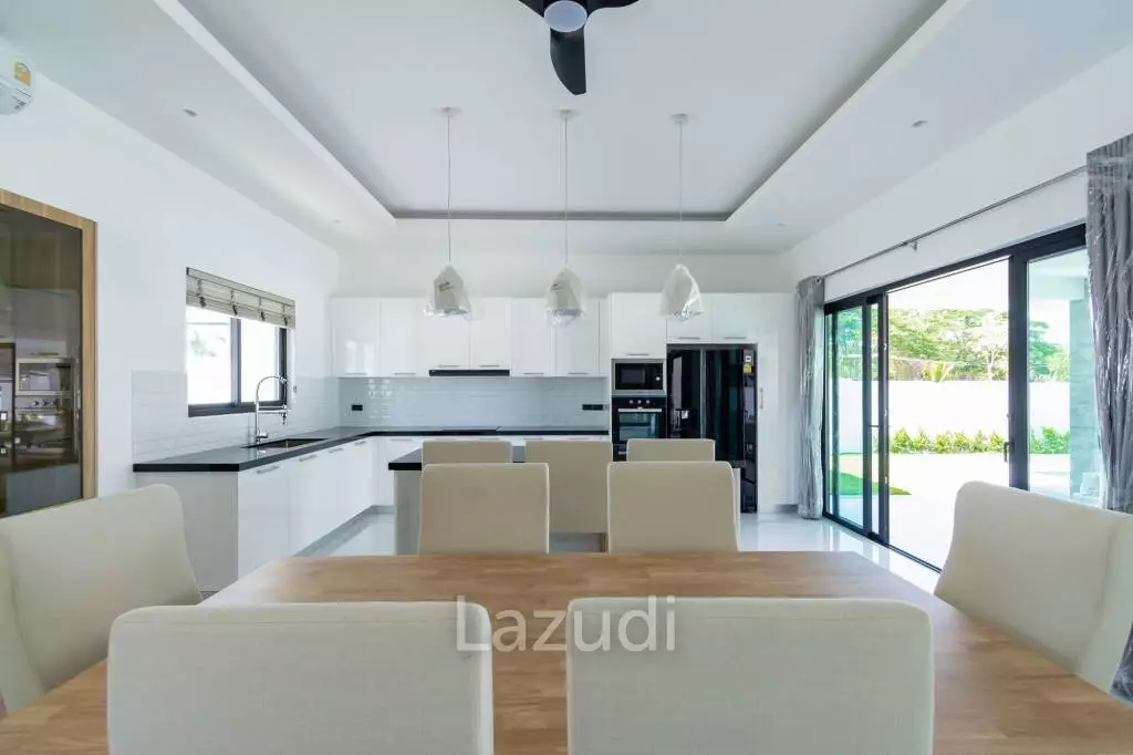 258 sqm modern pool villa in Hin Lek Fai Hua Hin- Off Plan