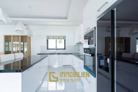 3 Beds 3 Baths 244 SQ.M The Clouds Hua Hin 3