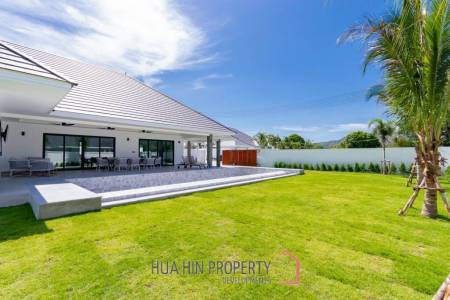 3 Beds 3 Baths 244 SQ.M The Clouds Hua Hin 3