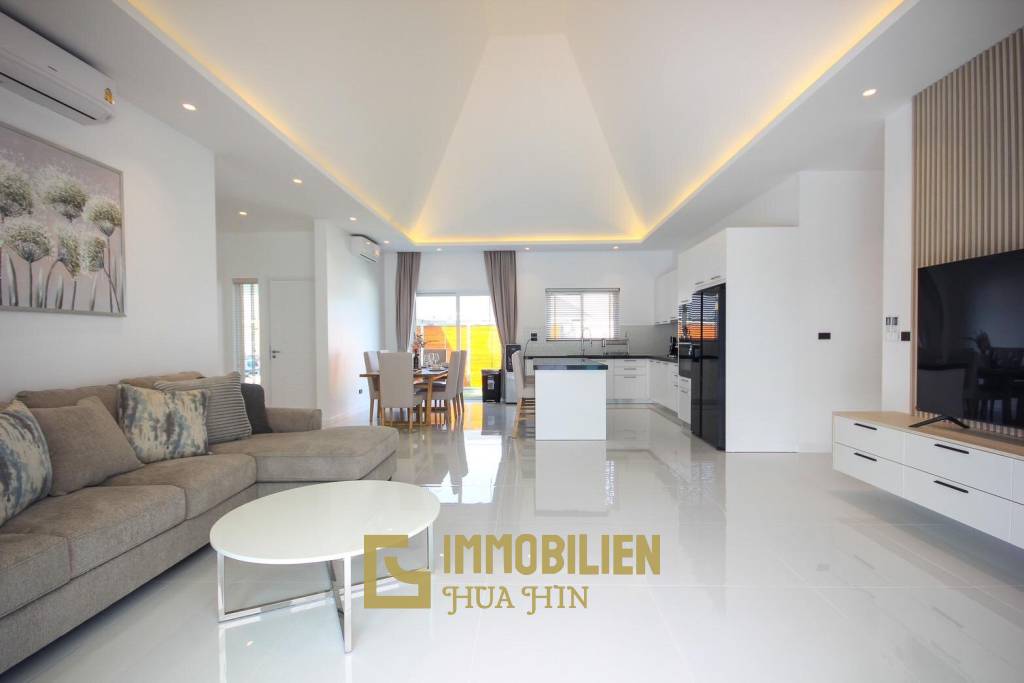 3 Beds 3 Baths 283.65 SQ.M The Clouds Hua Hin 3