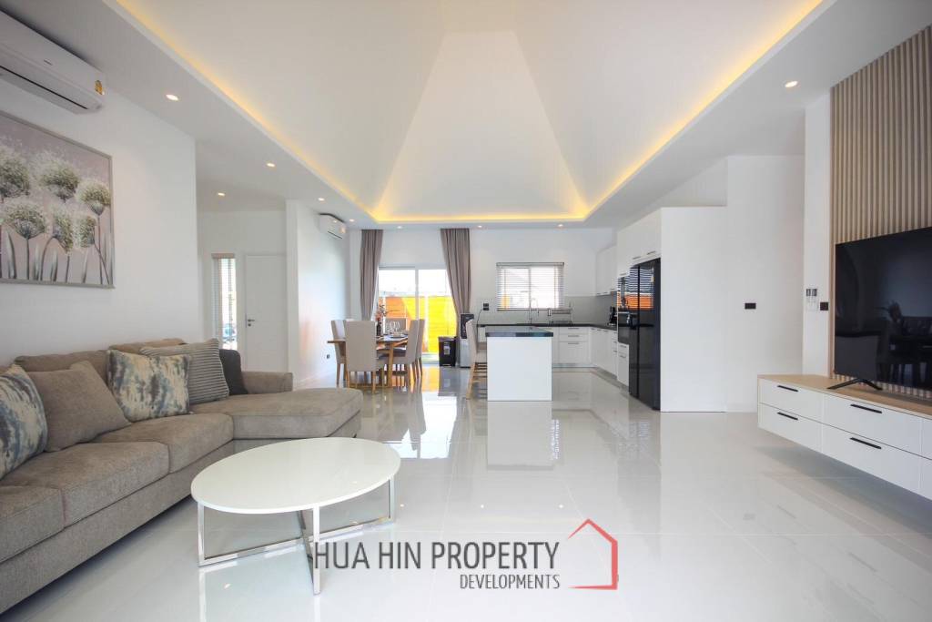 3 Beds 3 Baths 283.65 SQ.M The Clouds Hua Hin 3