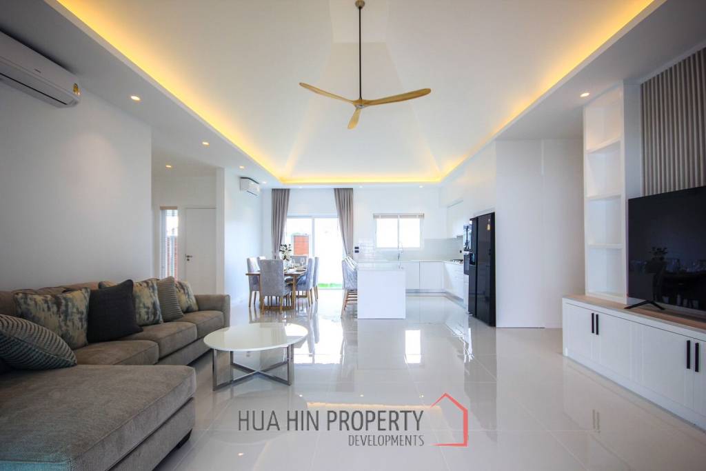 3 Beds 3 Baths 283.65 SQ.M The Clouds Hua Hin 3