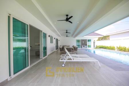 3 Beds 3 Baths 283.65 SQ.M The Clouds Hua Hin 3