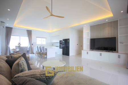 3 Beds 3 Baths 283.65 SQ.M The Clouds Hua Hin 3