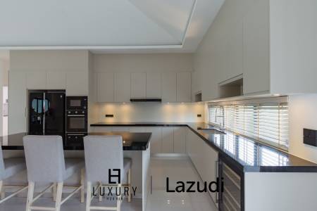 939 m² 4 Chambre 4 Salle de bain Villa Pour Vente