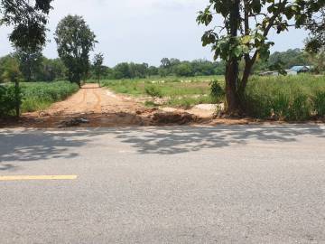 2 Rai Plot Land for Sale in Mabprachan