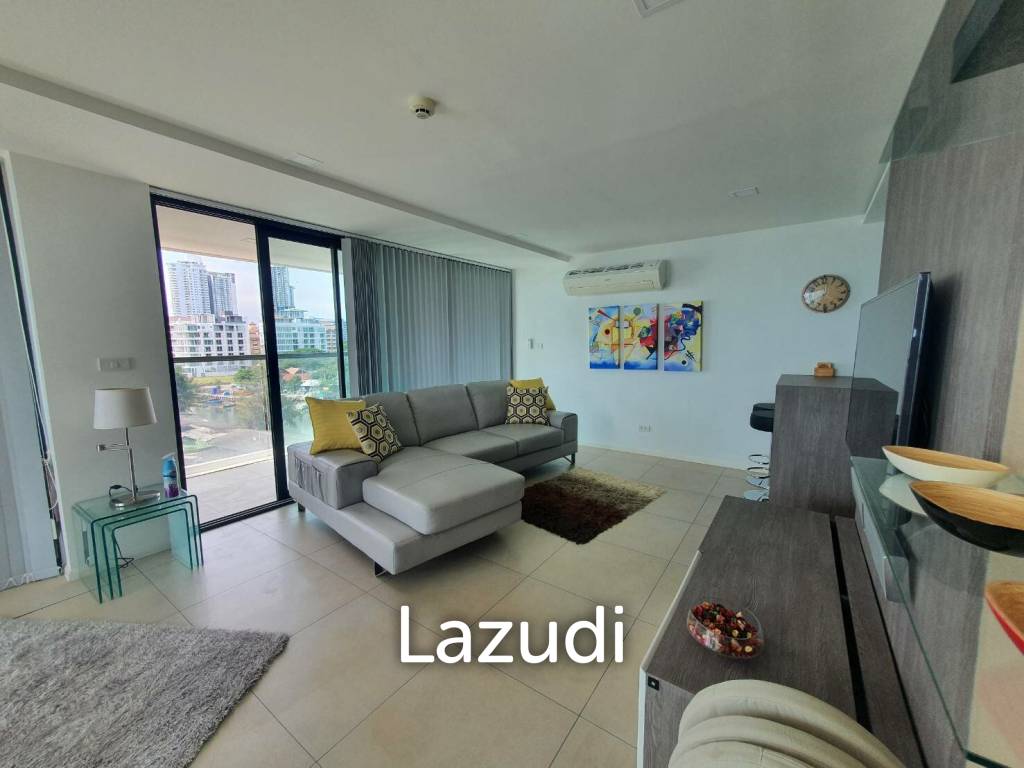 1 Bedroom for Sale in The Water's Edge