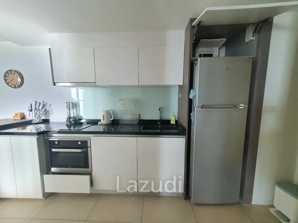 1 Bedroom for Sale in The Water's Edge
