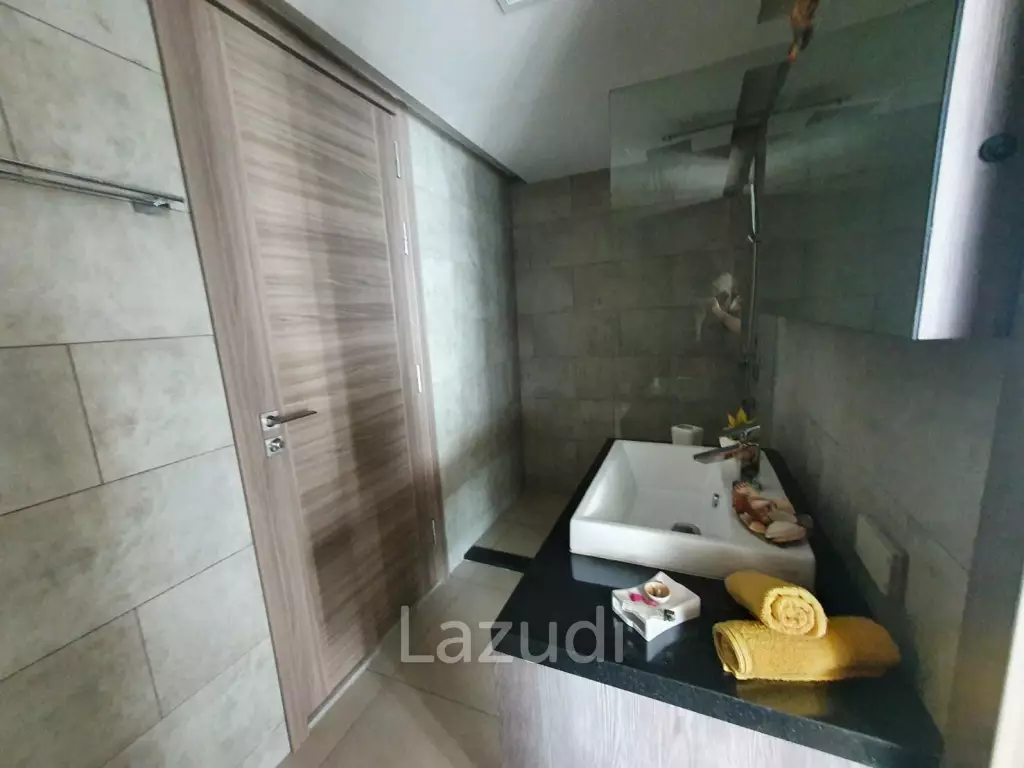 1 Bedroom for Sale in The Water's Edge