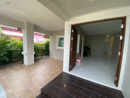 Newly renovated house in a quiet village close to Phuket town.