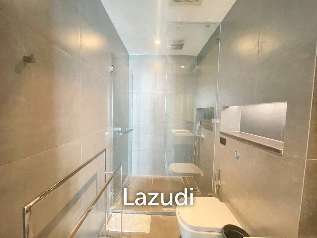 Ultra-Luxury 11BR Condo at The River, Khlong San