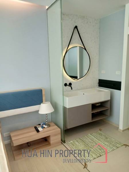 Wan Vayla Condo Hua Hin : 2 bed with sea view