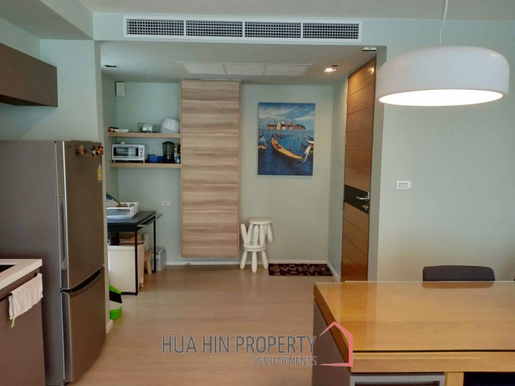 Wan Vayla Condo Hua Hin : 2 bed with sea view