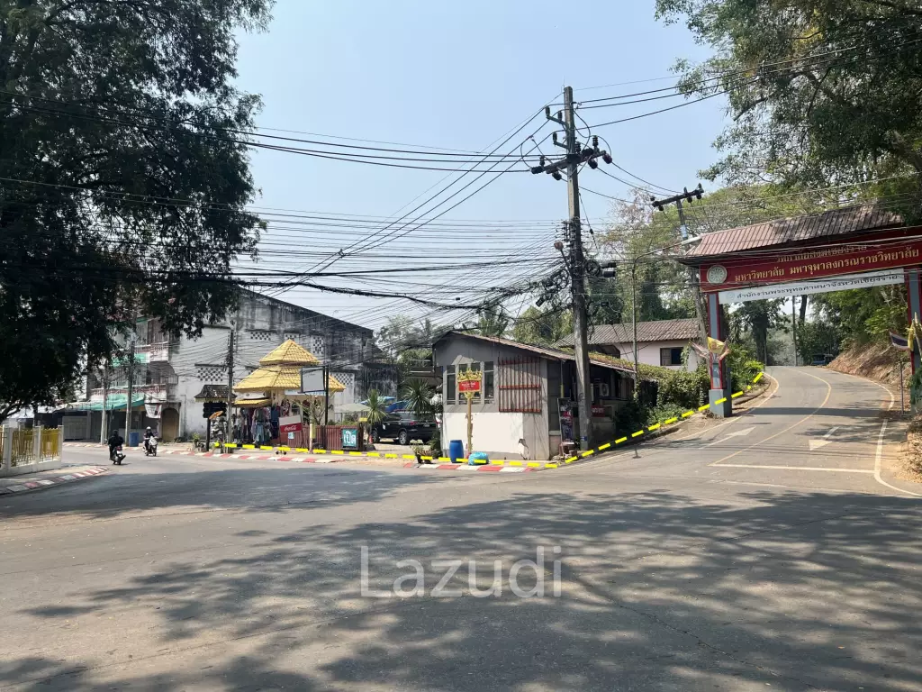 ขายที่ดินทำเลทอง 145.5 ตรว. ใจกลางเมืองเชียงราย