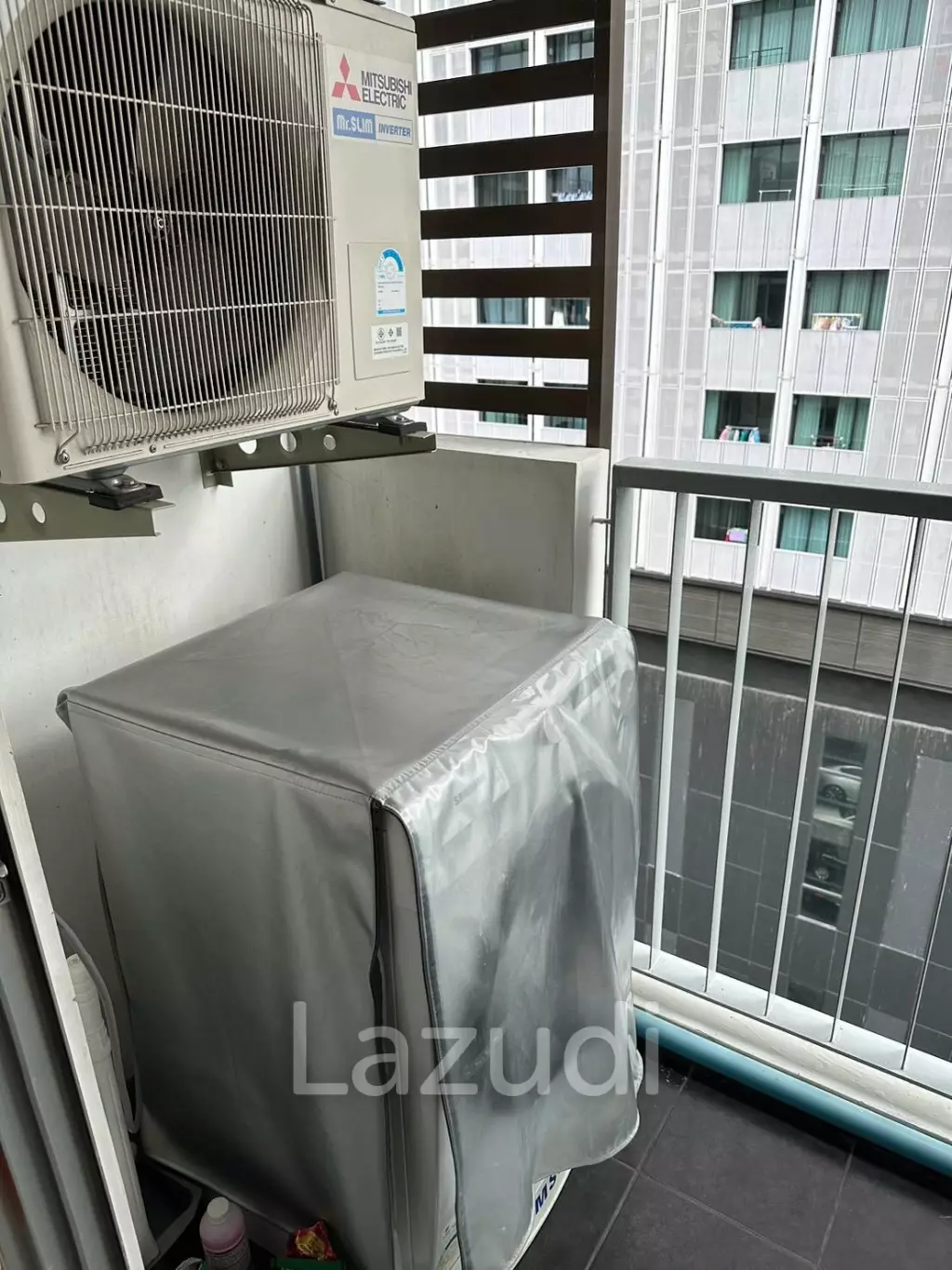 Sleek 1 bed condo at A Space Asoke-Ratchada, Bangkok