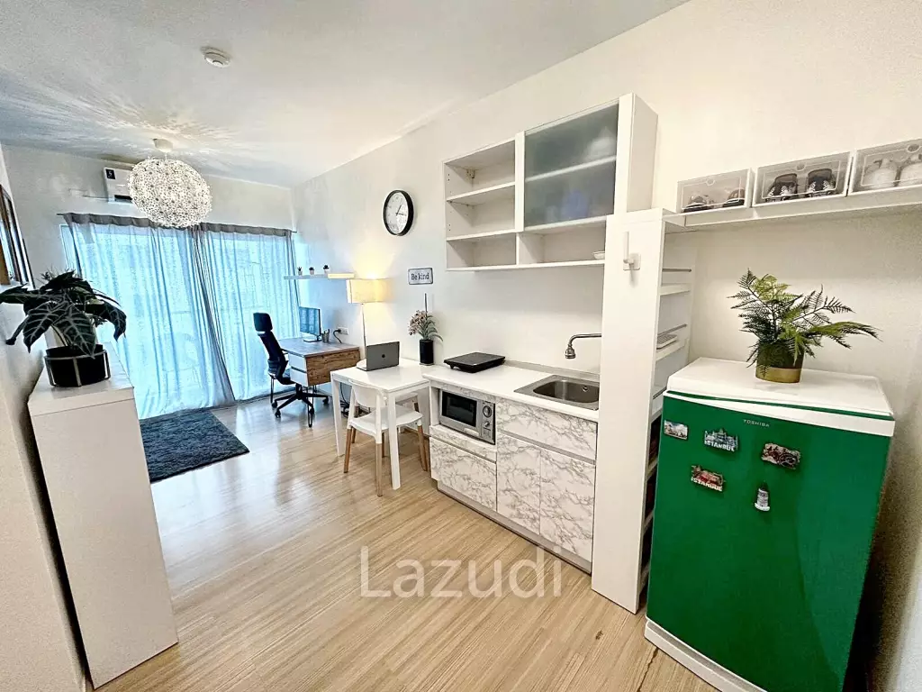 Sleek 1 bed condo at A Space Asoke-Ratchada, Bangkok