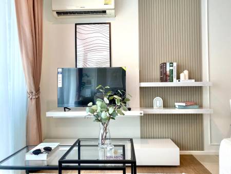 Studio 1 Bath 30.30 SQ.M Centrio Condo For Sale