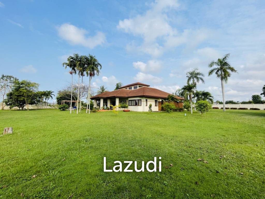 5 Bedrooms House for Sale in Chaknork Lake