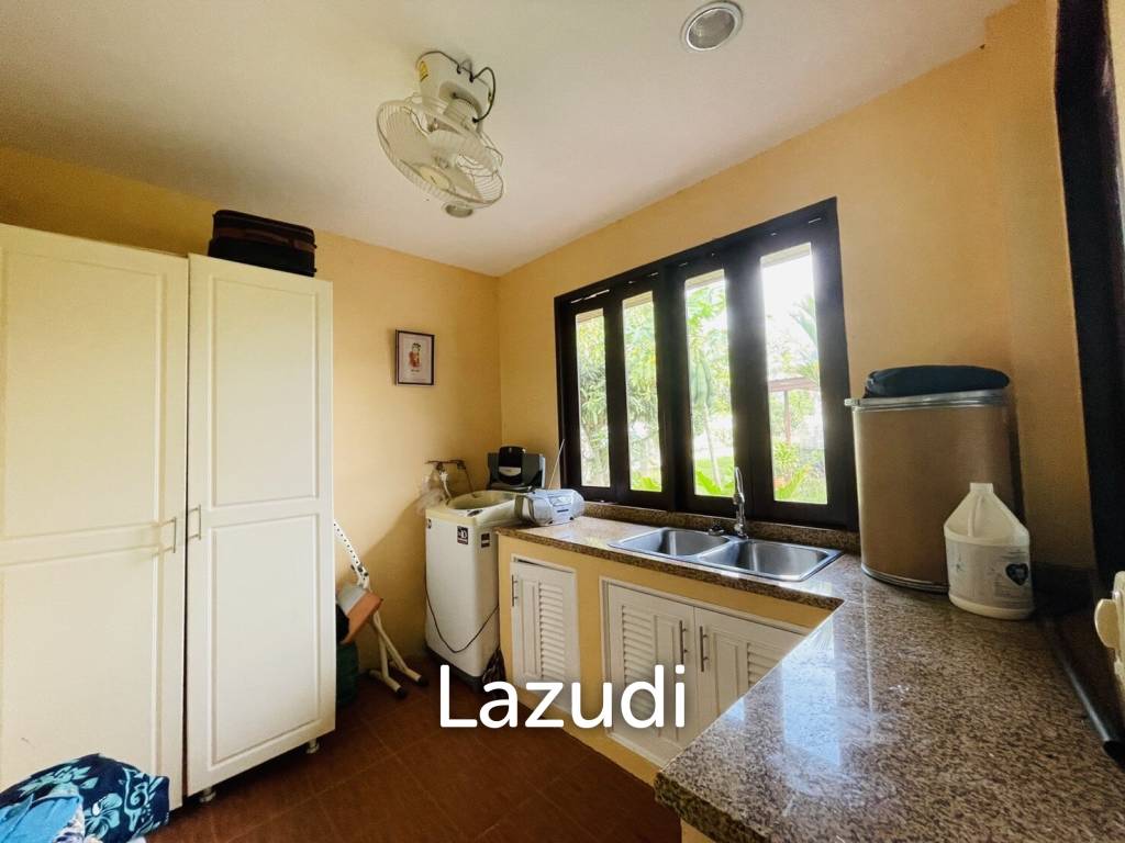 5 Bedrooms House for Sale in Chaknork Lake