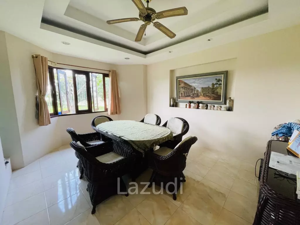 5 Bedrooms House for Sale in Chaknork Lake
