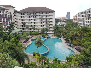 2 Bedroom for Sale in Wongamat Privacy