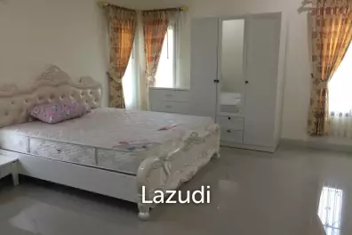 3 Bedroom House for Sale in Navy House 35