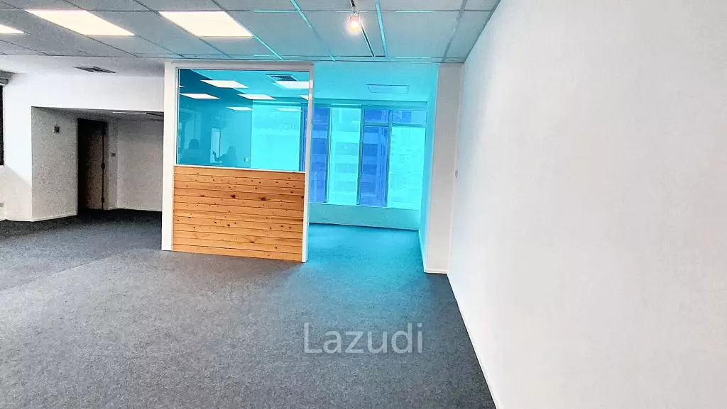 Premium Office Space in Huai Khwang, Bangkok