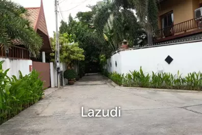 3 Bedroom House for Sale in C'est Palai