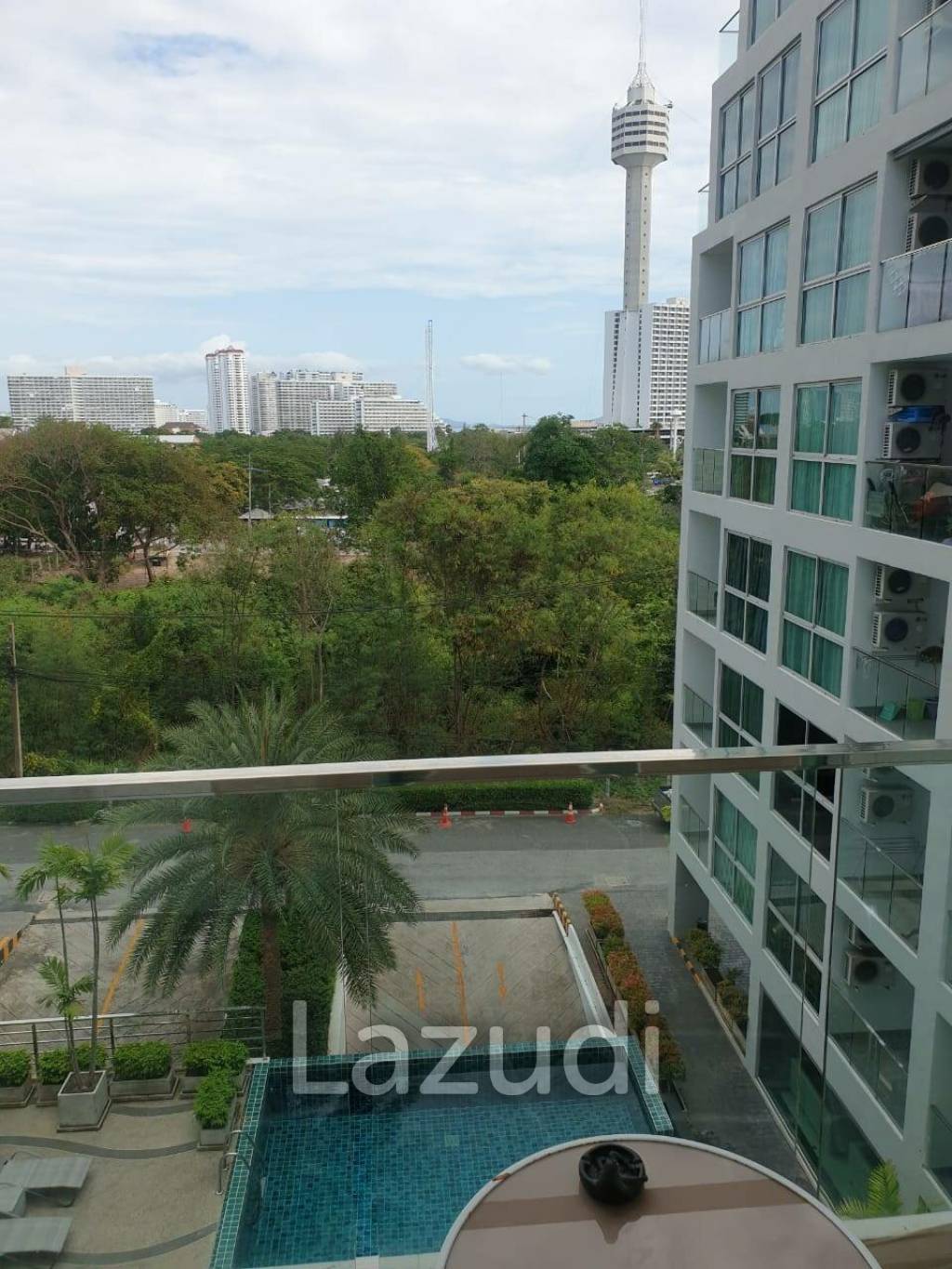 2 Bedroom Condo for Sale in Park Rayal 3