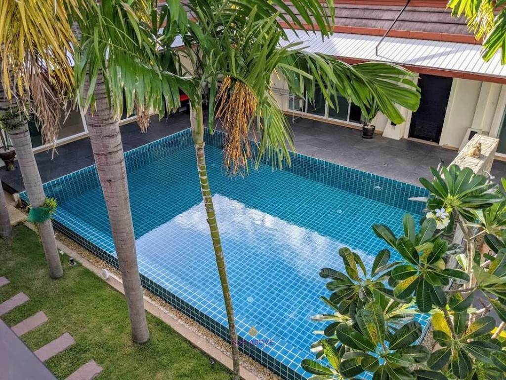 5 Bedroom Villa For Rent In Rawai With Private Garden