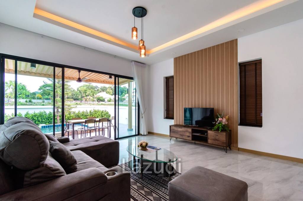 3 Beds 4 Baths 225 SQ.M BONAIR Villa Hua Hin